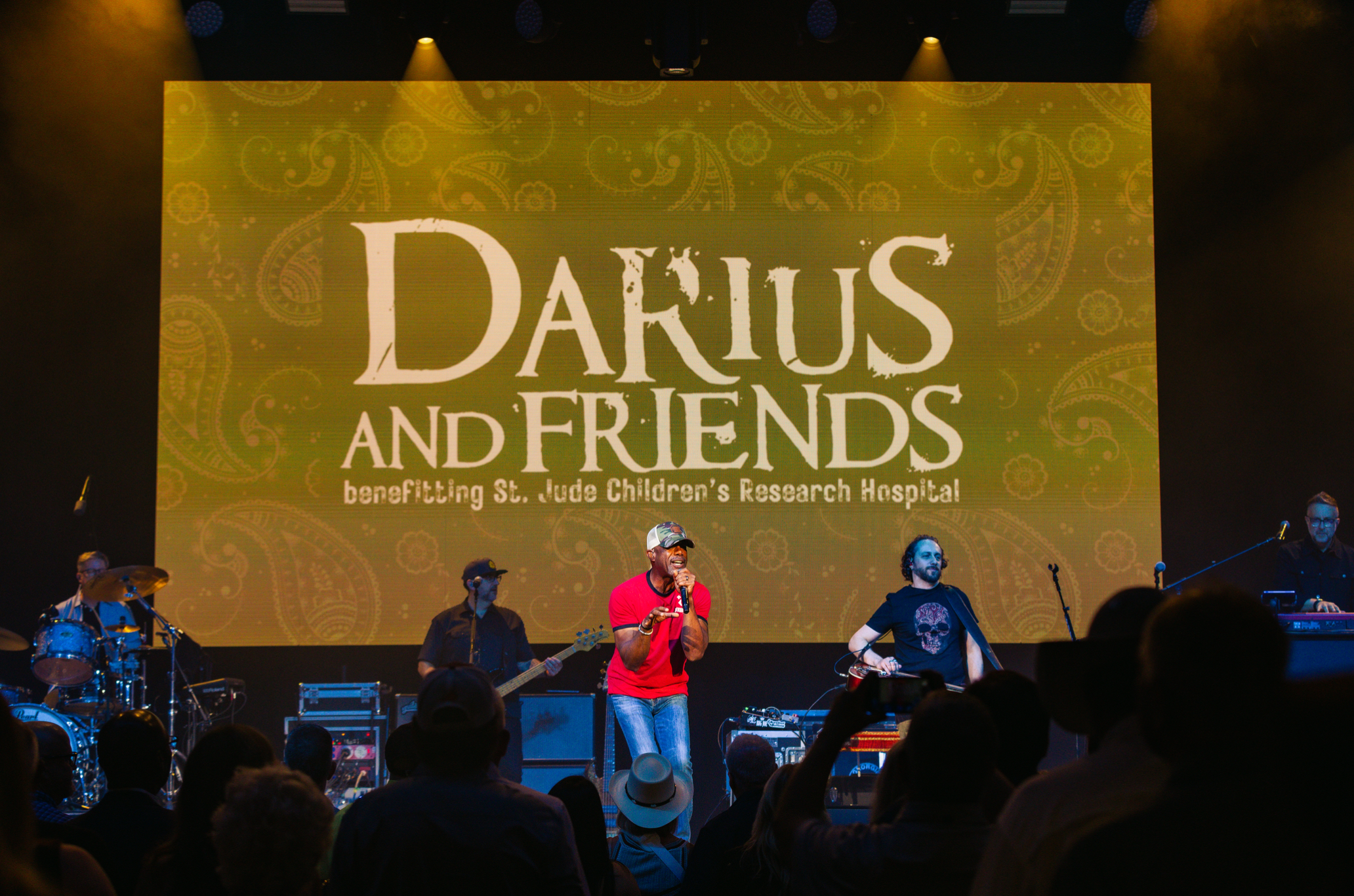 Darius Rucker’s Annual “Darius and Friends” Surpasses $6.2 Million Raised For The Kids of St. Jude